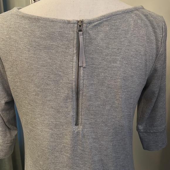 Adrienne Vittadini Gray Shortsleeved Dress Size Small - Picture 5 of 8